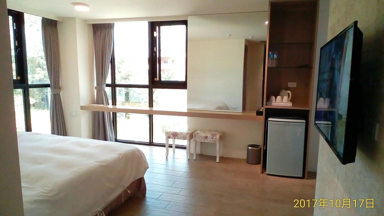 Smile Ark Homestay Nantou Exterior photo